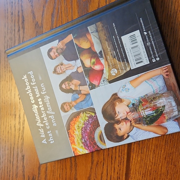 The Adventurous Eaters Club Cookbook by Misha & Vicki Collins  Supernatural - Picture 4 of 6